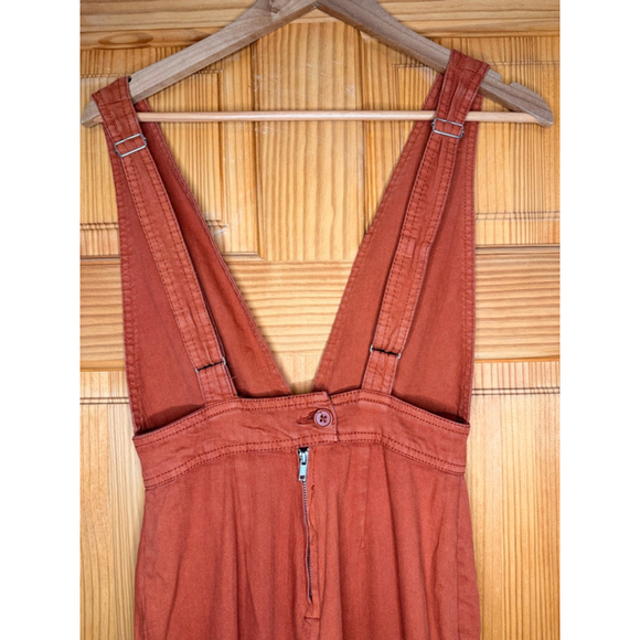 Dollhouse Rust Wide Leg Jumpsuit Deep V Utility Pockets Size 3 - Picture 4 of 6